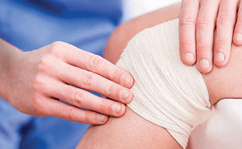 Arthroscopic Knee Replacement Surgery - Best Orthopaedic Hospital Sakra